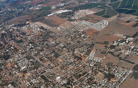 “כל נכס בפרדס חנה כרכור הוא בית”